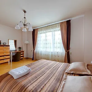 Апартаменты Arenda - Surganova,5a 