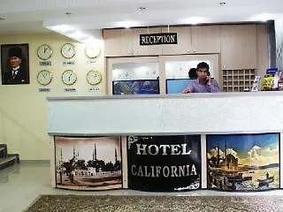 Hotel California Стамбул 3*,